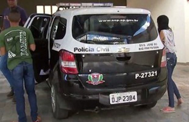 Pais da bebê prestaram depoimento na DDM
de Rio Preto (Foto: Reprodução/TV TEM).