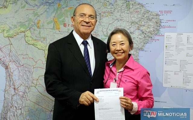 Prefeita Tamiko Inoue com o ministro-chefe da Casa Civil da Presidência da República, Eliseu Padilha. Foto: Secom/Prefeitura