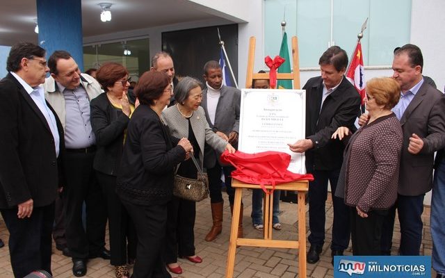 Descerramento da placa inaugural. Foto: MANOEL MESSIAS/Mil Noticias