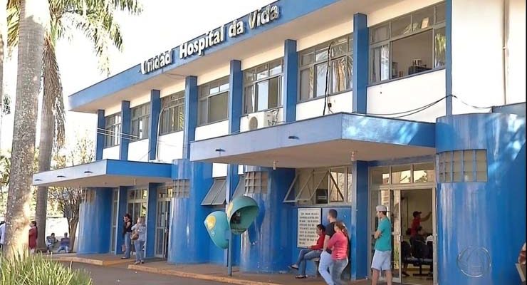 Homem foi socorrido e encaminhado para o Hospital da Vida em Dourados, onde morreu. — Foto: G1 MS.