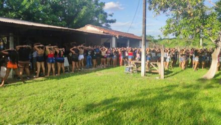 Polícia fecha festa rave com aglomeração de 600 pessoas em Cuiabá — Foto: Polícia Militar de Mato Grosso/Assessoria.