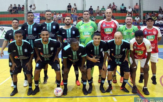 Depois de um tropéço na abertura da competição, Sucos Life encontrou o caminho da vitória por goleada. Foto: Mil Noticias